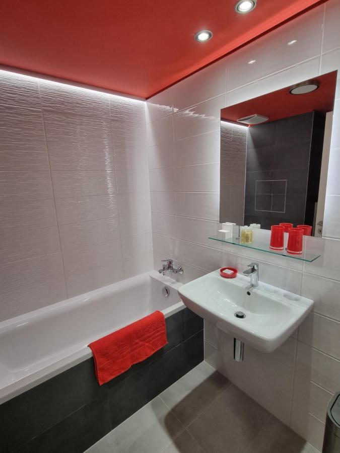Rivercity Apartments Будапеща Екстериор снимка